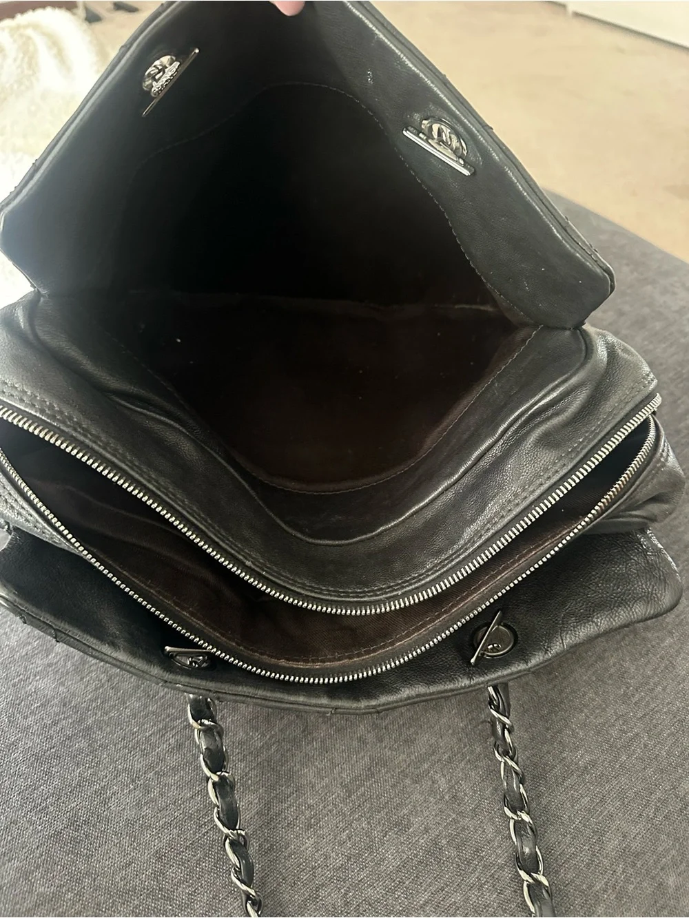 CHANEL Black Quilted Leather Shoulder Bag with Silver CC Hardware